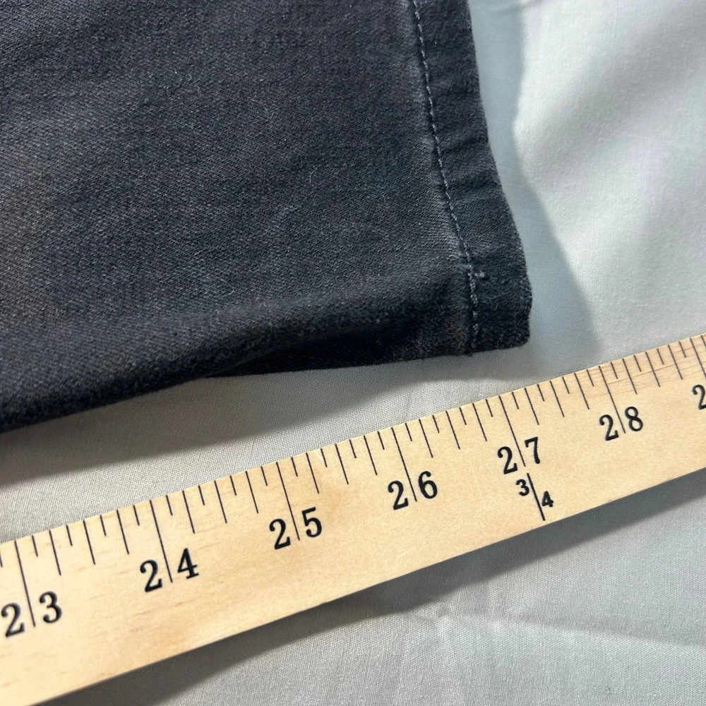 Levi's Jeans 502 Regular Taper Mens 52x27 Black Denim‎ Casual Minimalist
